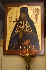 Икона святителя с частицей мощей в Свято-Троицком храме Селенгинского монастыря